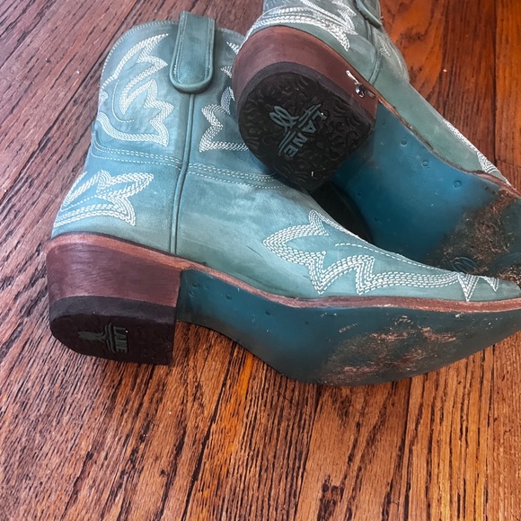 Lane Saratoga Bootie - Picture 2 of 5